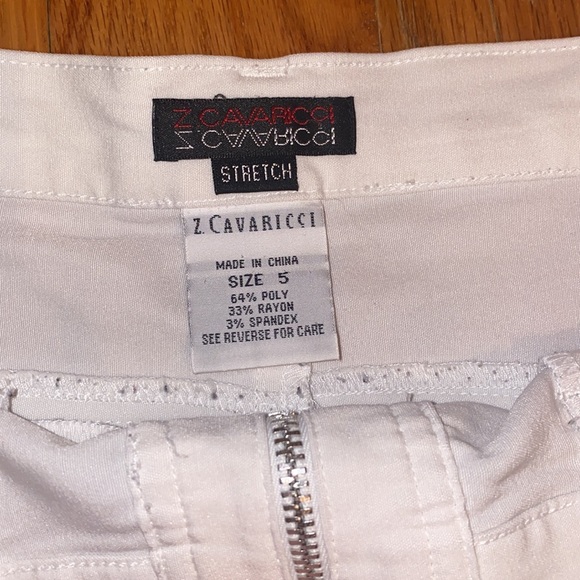 White mini skirt - Picture 2 of 2